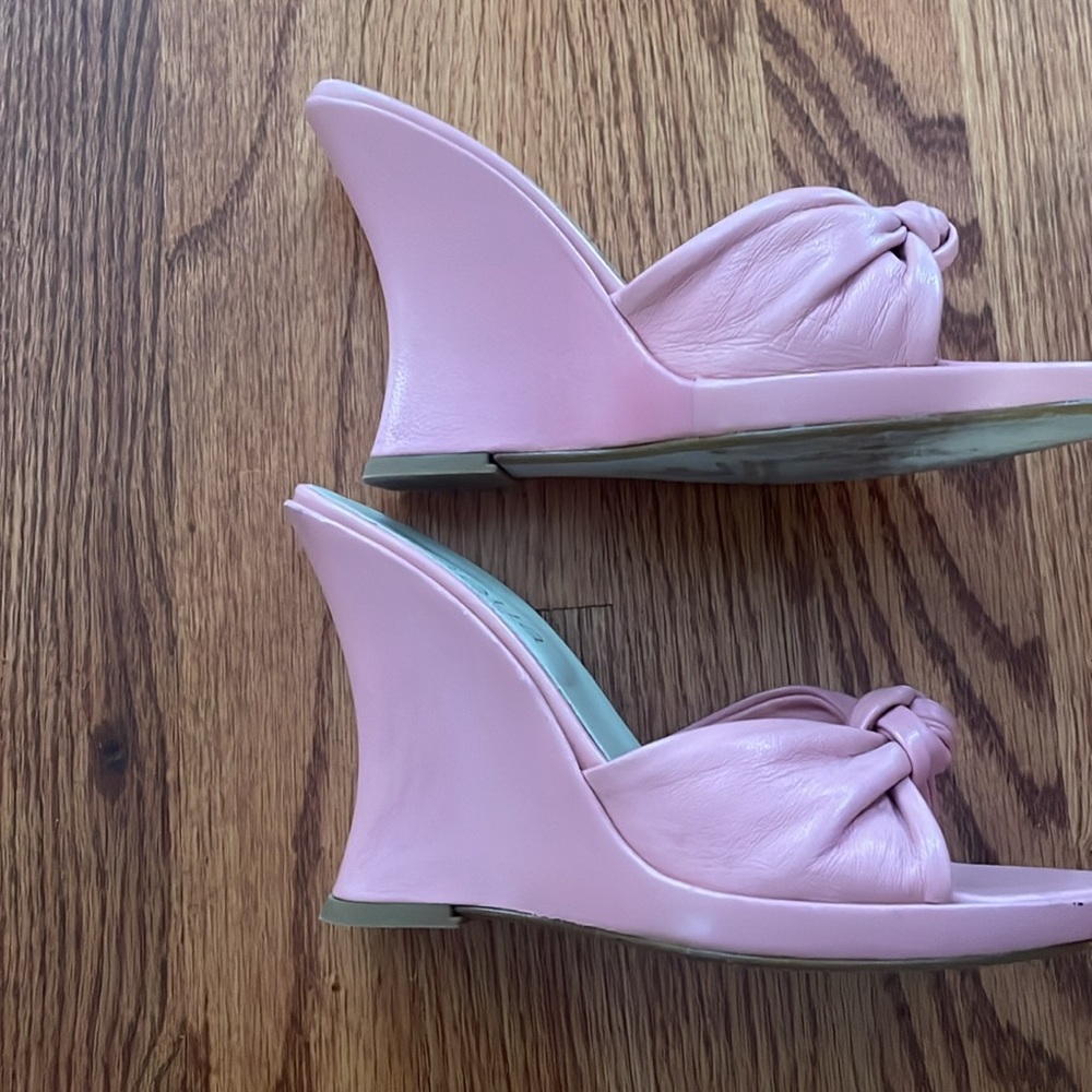 Aqua Women's Pink Knotted Mules - Picture 4 of 4